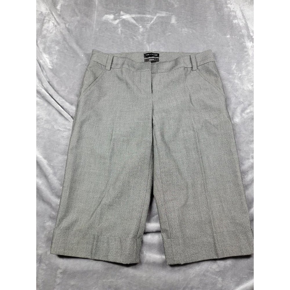 The Limited Women's Drew Fit size 0 Gray Chino cuffed long‎ knee Shorts